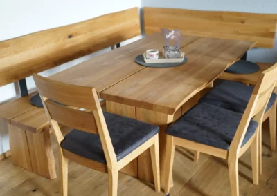 Ferienwohnung Alpenblick – gemütlicher Wohnbereich mit Bergblick