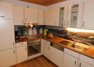 Moderne Küche der Ferienwohnung Bergblick auf dem Bauernhof Wiedemann